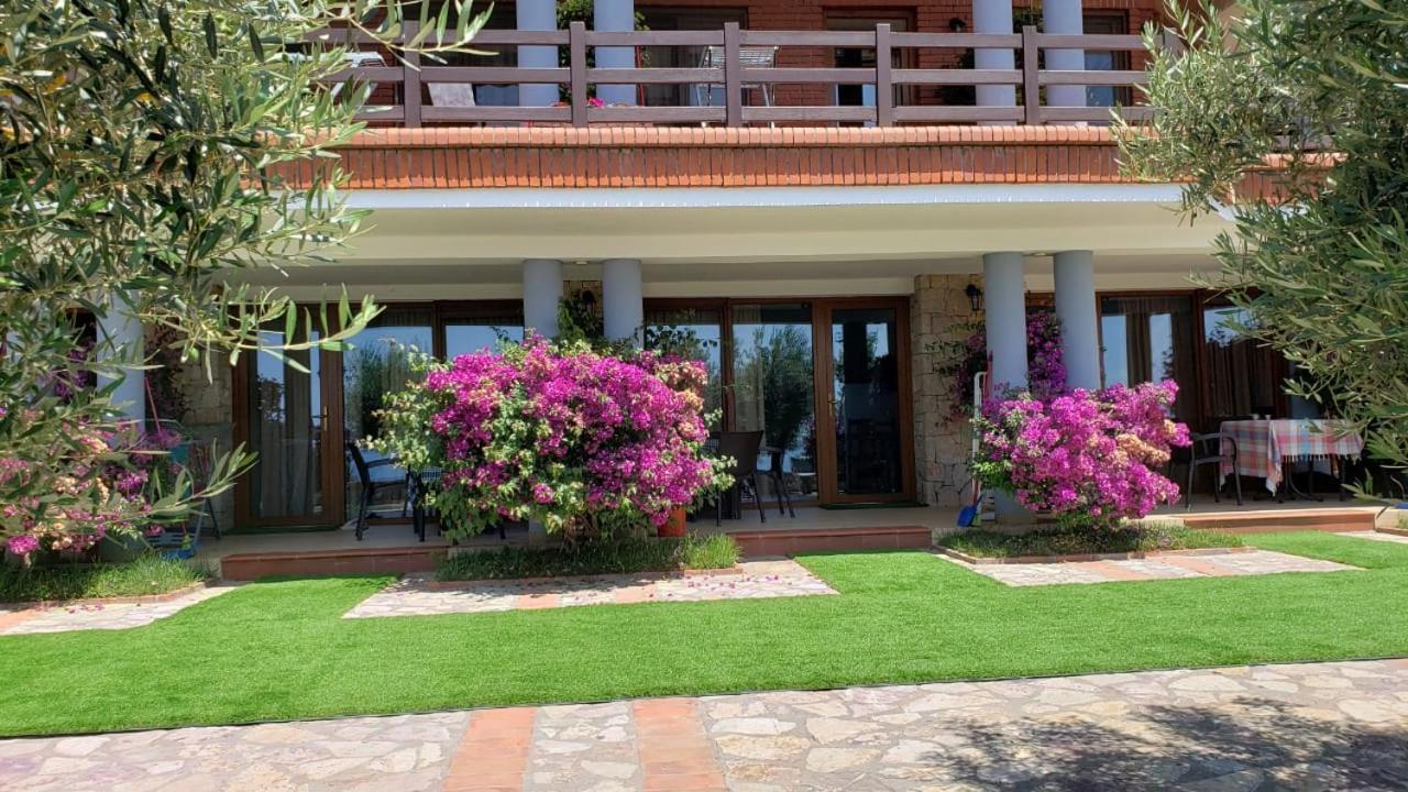 Hotel Brifs Shëngjin Extérieur photo
