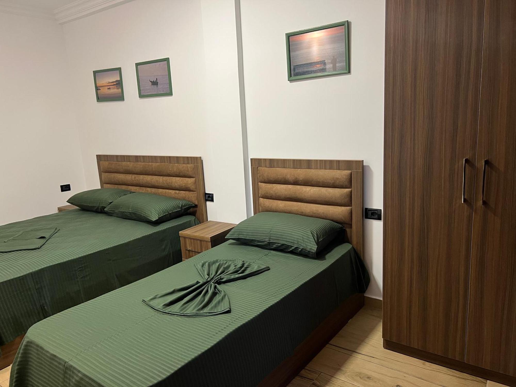 Hotel Brifs Shëngjin Extérieur photo